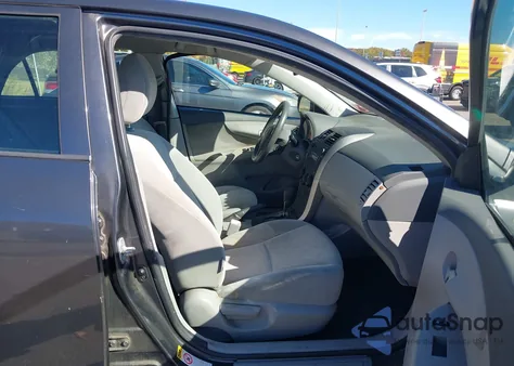 2009 Toyota Corolla Le z USA, uszkodzony, nr VIN JTDBL40E499053635